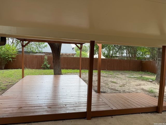 10626 Horn Blvd, San Antonio, TX 78240