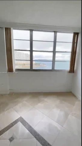 801 Brickell Bay Dr 1470, Miami, FL 33131