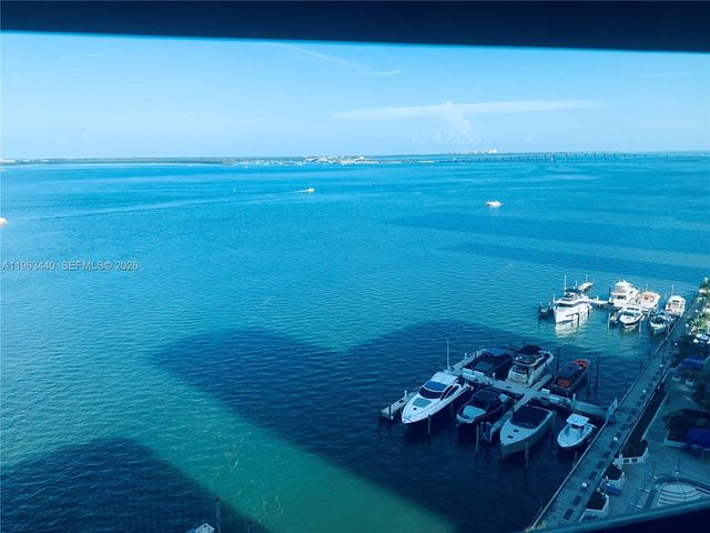 801 Brickell Bay Dr 1470, Miami, FL 33131
