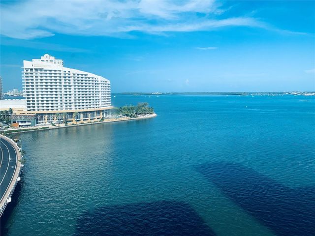 801 Brickell Bay Dr 1470, Miami, FL 33131