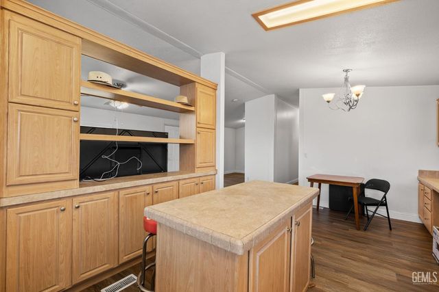 6351 Akers Road 107, Bakersfield, CA 93313