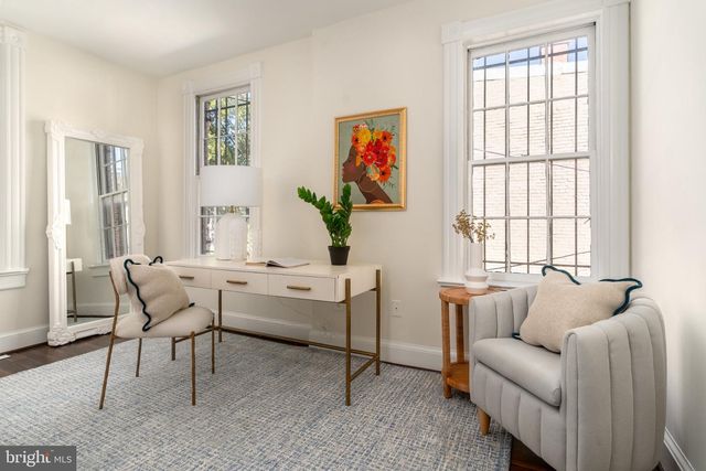300 NORTH CAROLINA AVE SE, Washington, DC 20003
