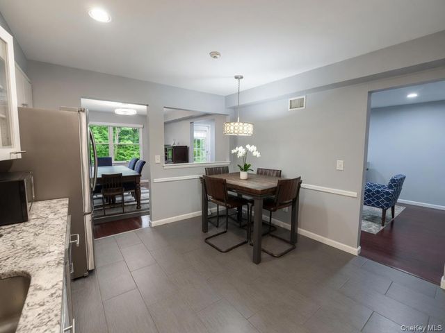 184 N Route 303 4, Congers, NY 10920