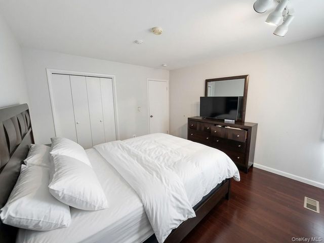 184 N Route 303 4, Congers, NY 10920