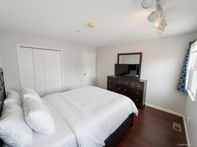 184 N Route 303 4, Congers, NY 10920