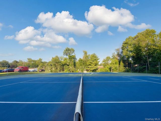 184 N Route 303 4, Congers, NY 10920