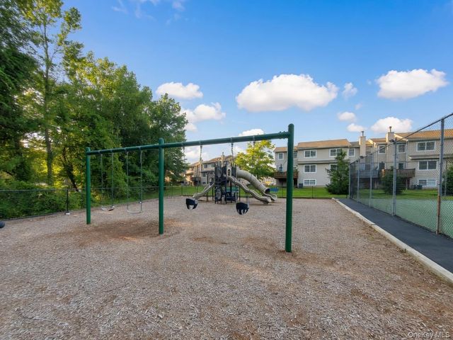 184 N Route 303 4, Congers, NY 10920
