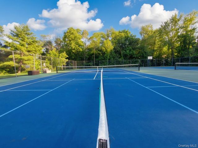 184 N Route 303 4, Congers, NY 10920