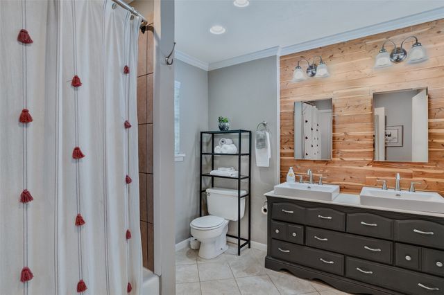 6134 Lovers Lane, Shreveport, LA 71105