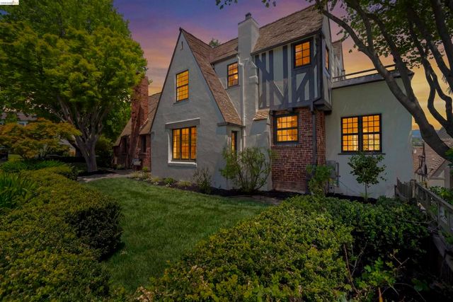1087 Hubert Rd, Oakland, CA 94610