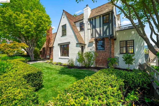 1087 Hubert Rd, Oakland, CA 94610
