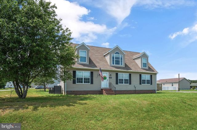 2370 YARDARM DR, Greenbackville, VA 23356