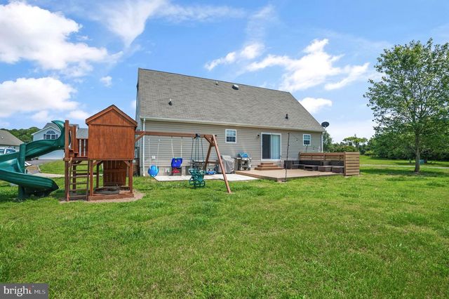 2370 YARDARM DR, Greenbackville, VA 23356