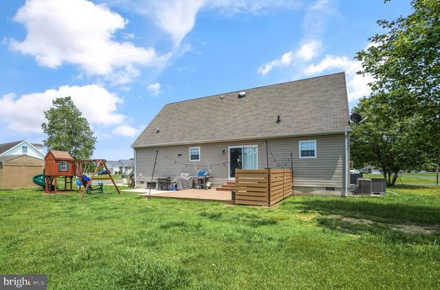 2370 YARDARM DR, Greenbackville, VA 23356