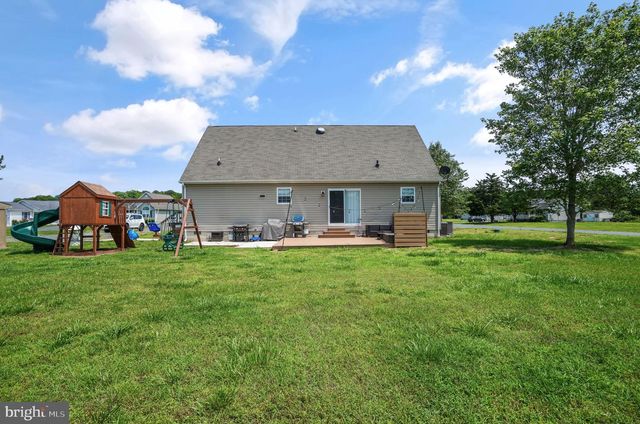 2370 YARDARM DR, Greenbackville, VA 23356