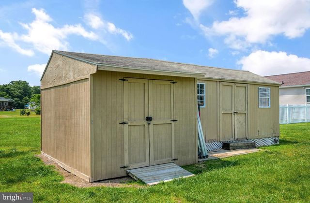 2370 YARDARM DR, Greenbackville, VA 23356