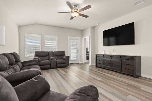 10218 Hermann Trace, Texas City, TX 77591