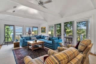 5 Tide Run, Mashpee, MA 02649