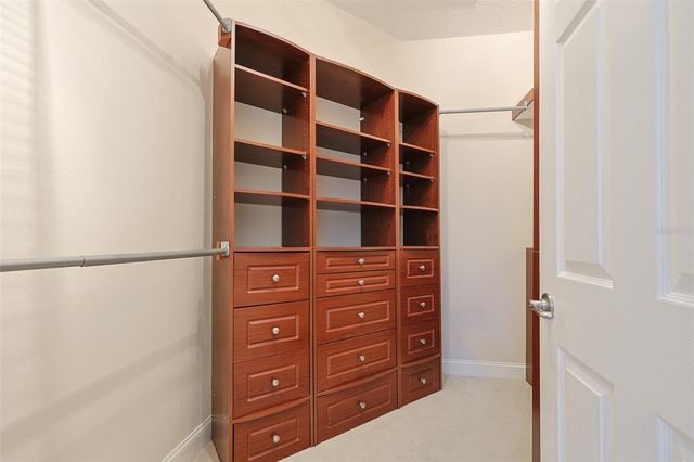 212 BREAKERS LANE, Apollo Beach, FL 33572