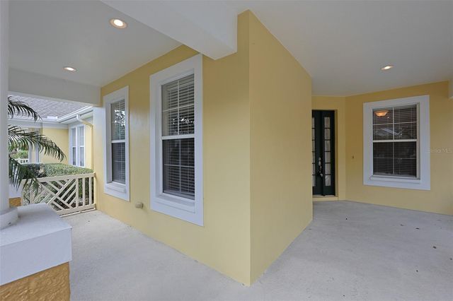 212 BREAKERS LANE, Apollo Beach, FL 33572