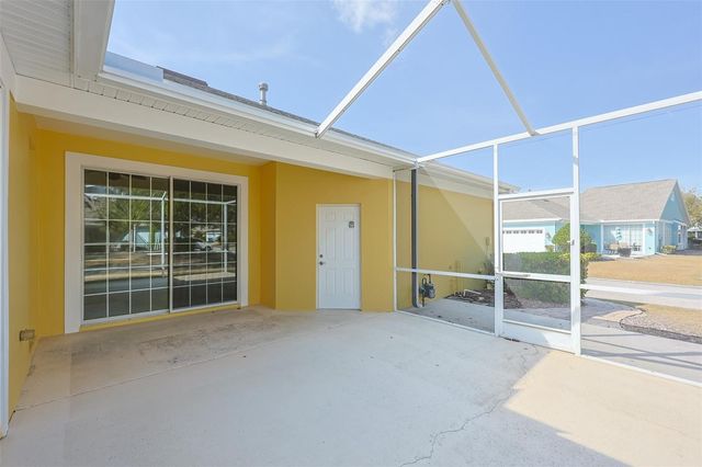 212 BREAKERS LANE, Apollo Beach, FL 33572