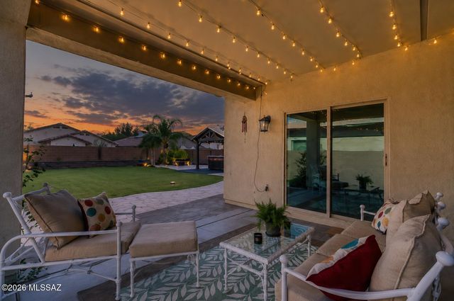 10967 E White Sage Drive, Tucson, AZ 85747