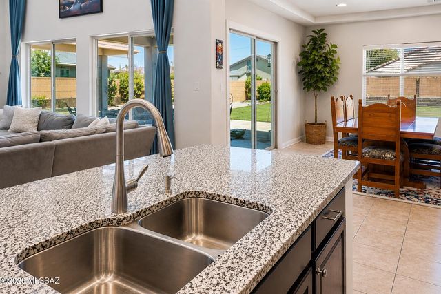 10967 E White Sage Drive, Tucson, AZ 85747