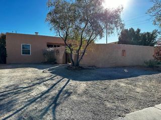504 Girard Boulevard SE, Albuquerque, NM 87106
