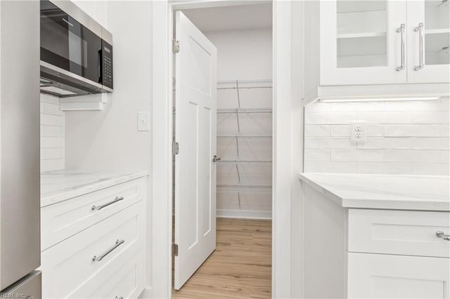 11348 East West PW, Gloucester, VA 23061