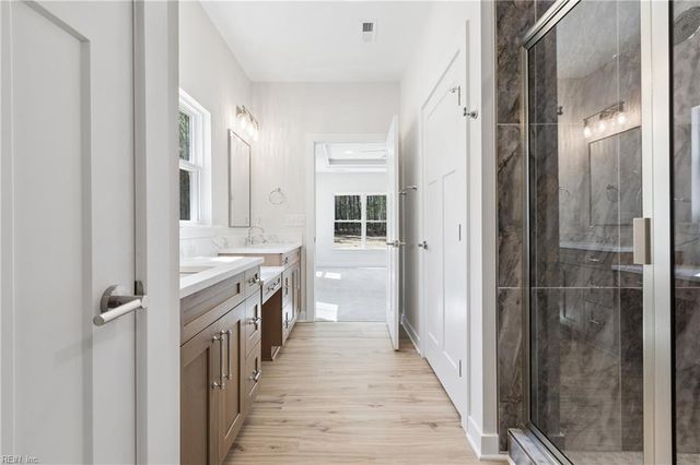 11348 East West PW, Gloucester, VA 23061