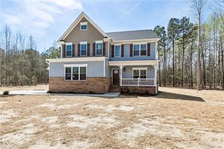 11348 East West PW, Gloucester, VA 23061