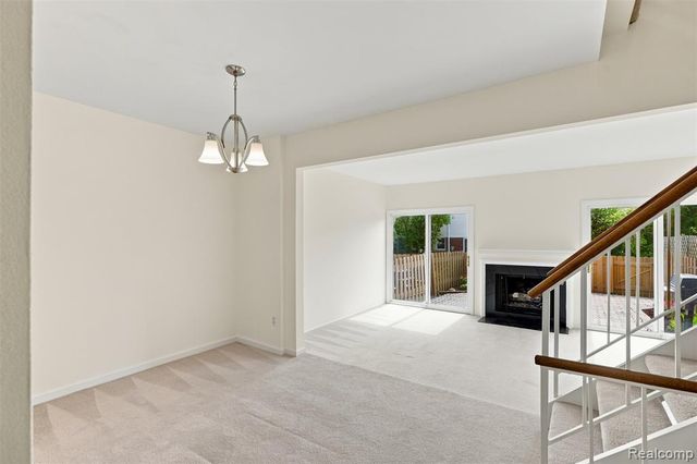 1794 Brentwood Drive, Troy, MI 48098