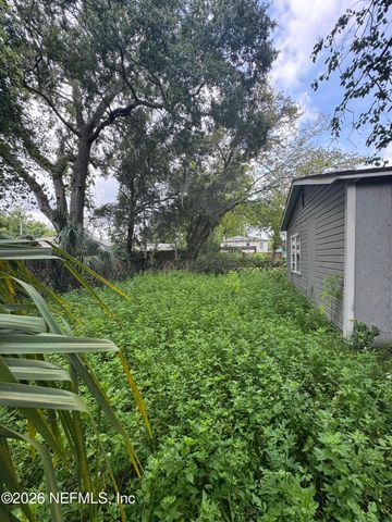1822 W 25TH Street, Jacksonville, FL 32209