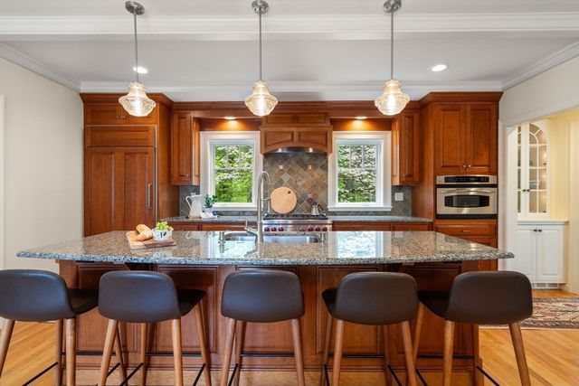 1172 Lowell Rd, Concord, MA 01742