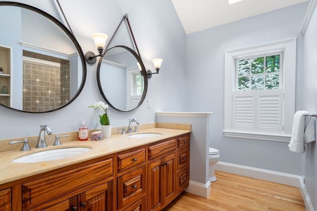 1172 Lowell Rd, Concord, MA 01742