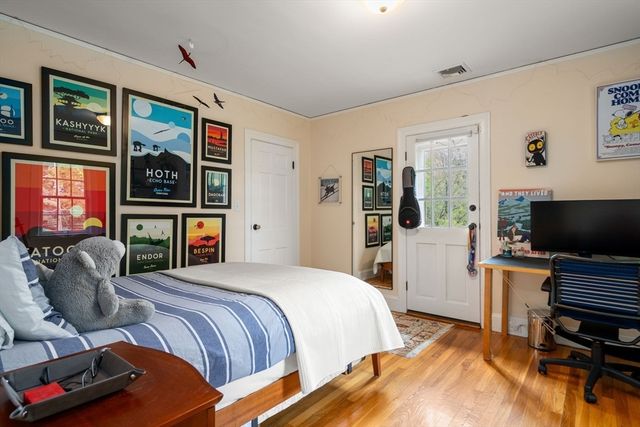 1172 Lowell Rd, Concord, MA 01742