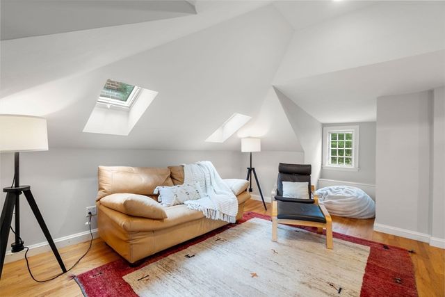 1172 Lowell Rd, Concord, MA 01742