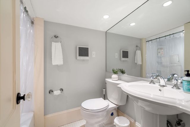 1172 Lowell Rd, Concord, MA 01742