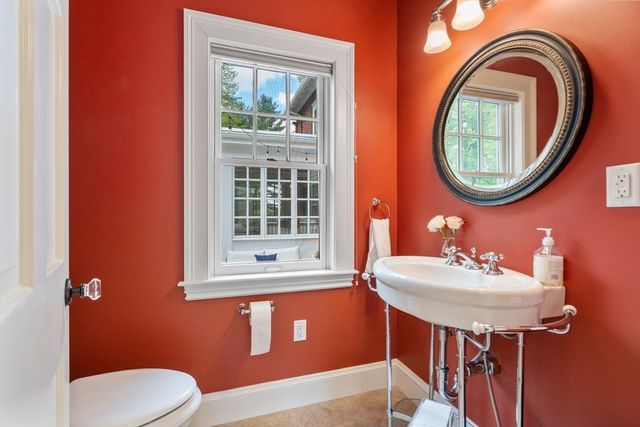 1172 Lowell Rd, Concord, MA 01742