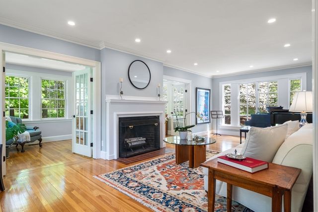 1172 Lowell Rd, Concord, MA 01742