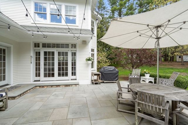 1172 Lowell Rd, Concord, MA 01742
