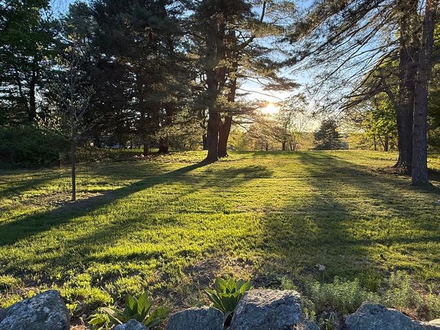 1172 Lowell Rd, Concord, MA 01742