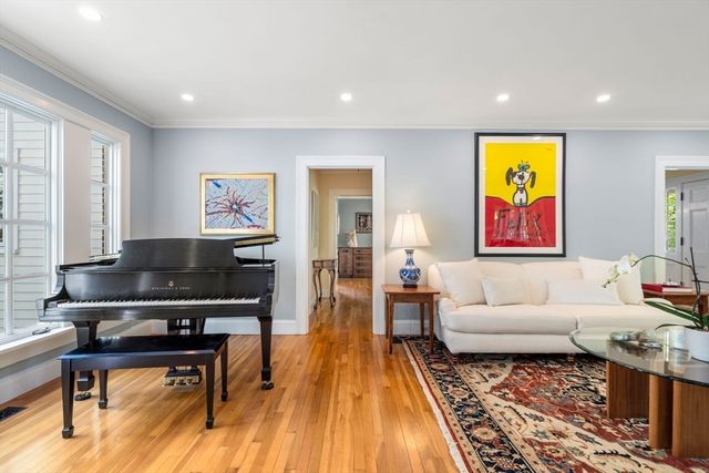 1172 Lowell Rd, Concord, MA 01742