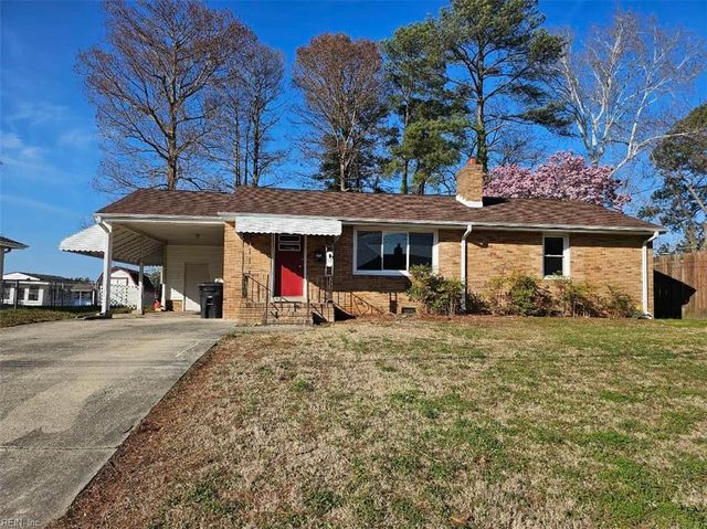 17 Rivercrest Dr, Portsmouth, VA 23701