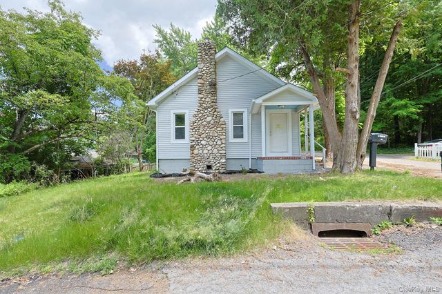 20 Nevins Street, Ellenville, NY 12428