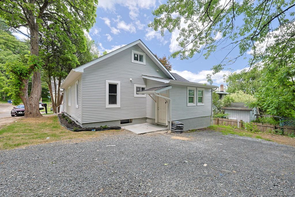 20 Nevins Street, Ellenville, NY 12428