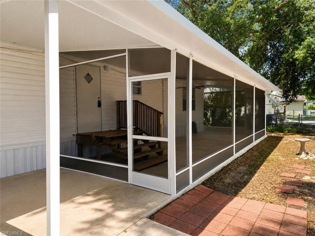 2501 Gail Helen CT, North Fort Myers, FL 33917