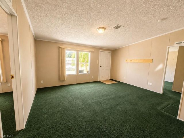 2501 Gail Helen CT, North Fort Myers, FL 33917