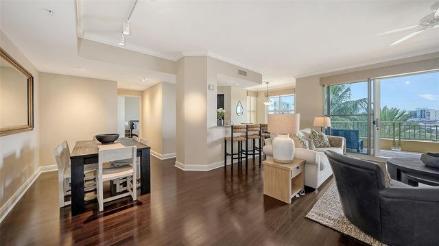 100 CENTRAL AVENUE K817, Sarasota, FL 34236