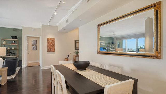 100 CENTRAL AVENUE K817, Sarasota, FL 34236